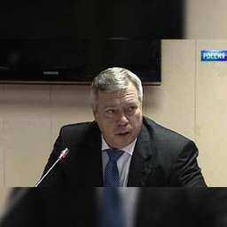 Губернатор отчитался перед президентом о мерах поддержки погорельцев в Ростове