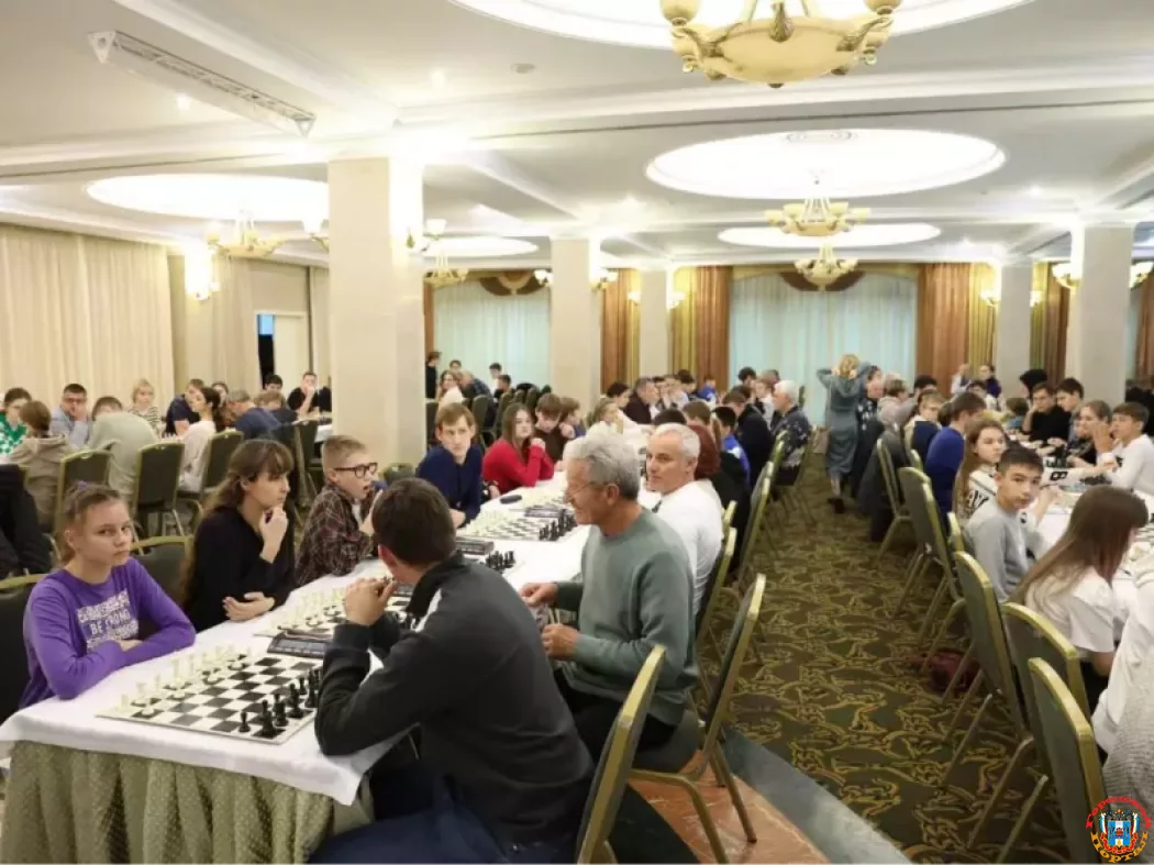 Глава Ростова Александр Скрябин посетил открытие Всероссийских соревнований по быстрым шахматам Глава Ростова Александр Скрябин посетил открытие Всероссийских соревнований по быстрым шахматам